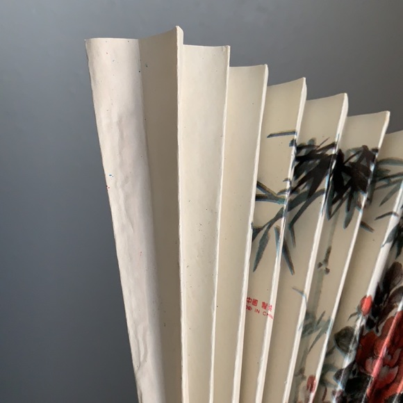 Vintage Chinese Tropical Bird Fold Out Fan - Picture 11 of 16